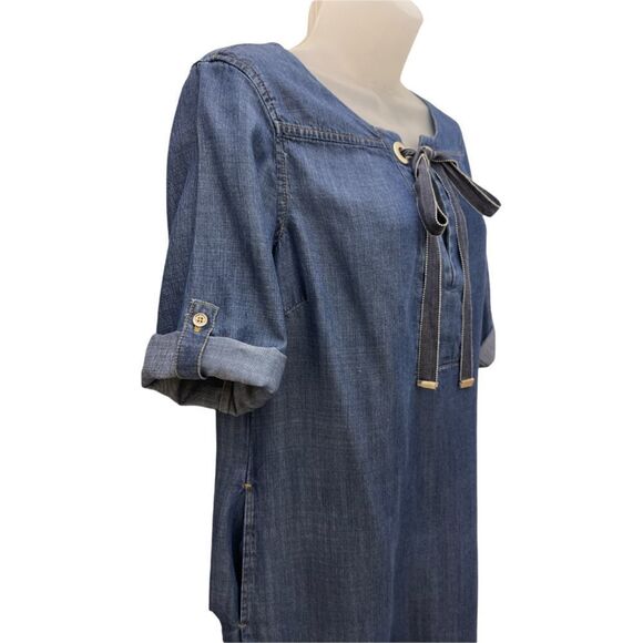 Tommy Hilfiger Dress, with Lace, Size 8 - we Blue Denim - Picture 3 of 4